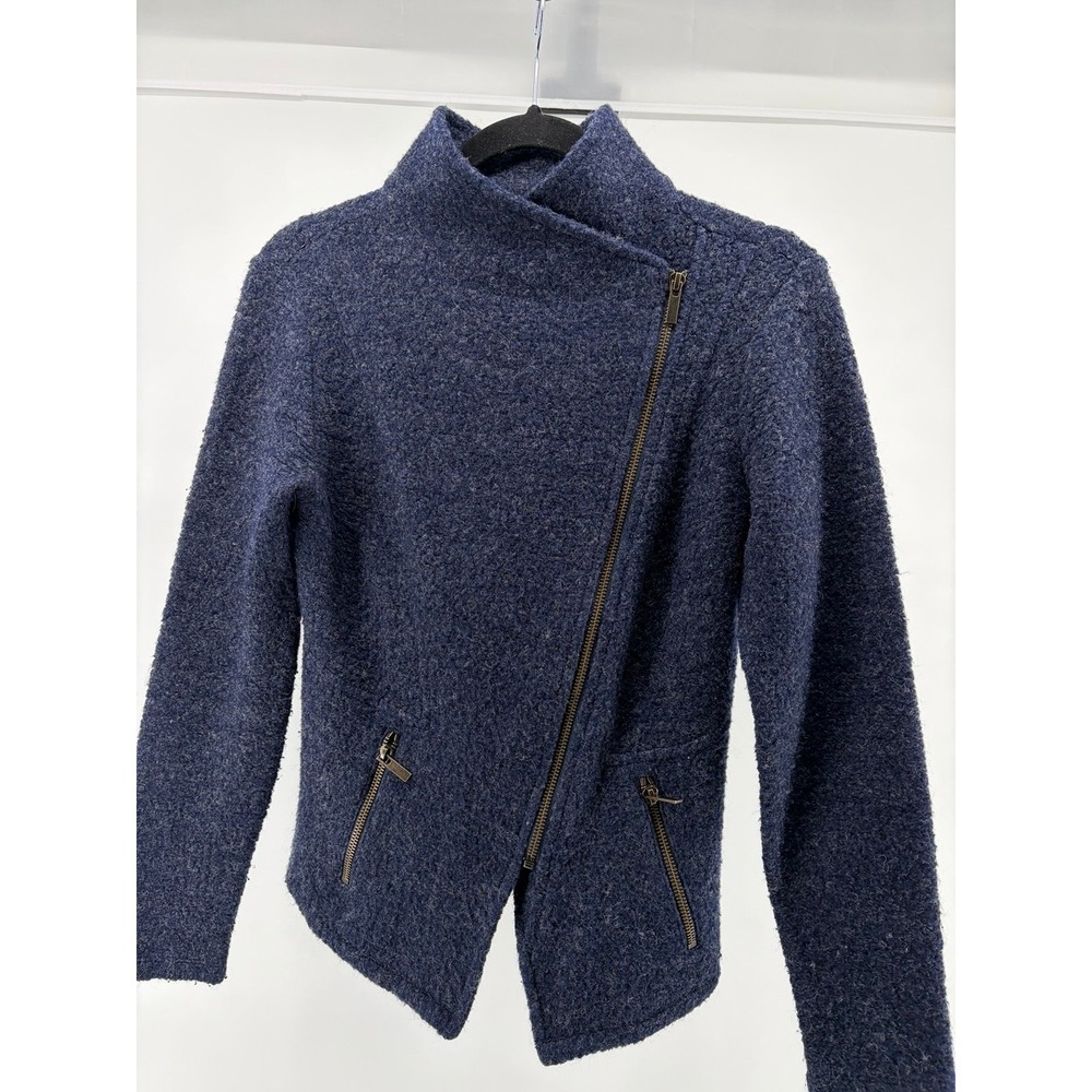 Halogen Jacket Women SZ M Wool Blend Asymetrical Full Zip Mock Neck Modern